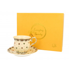 Filiżanka porcelanowa w kwiaty na prezent