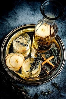 Szklana karafka na wodę, wino i whisky – jak ją wybrać?